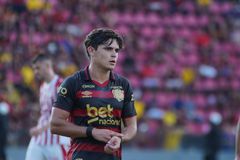 Με αγορά ο Λαμπάτο στον Παναιτωλικό