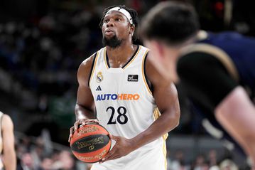 Η ομάδα που έχει προτεραιότητα σε περίπτωση που ο Γκέρσον Γιαμπουσέλε επιστρέψει στην Ευρώπη