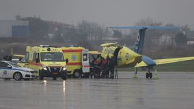 Προσγειώθηκαν στη Θεσσαλονίκη οι δύο τραυματίες του δυστυχήματος στη Ρουμανία