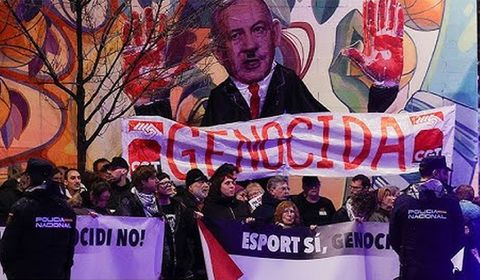 Βαλένθια-Μακάμπι: Διαδηλώσεις έξω από τη Roig Arena - Με λεωφορείο των γηπεδούχων έφτασαν οι Ισραηλινοί