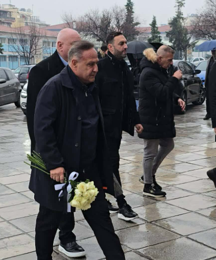 Επίσκεψη Αγγελούδη στην Τούμπα για τα θύματα του δυστυχήματος στη Ρουμανία (vid & gallery)