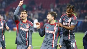 Τι μας έχεις κάνει Θρύλε!