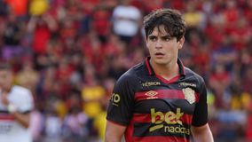 Σενάρια από την Αργεντινή για Λένι Λομπάτο και Παναιτωλικό