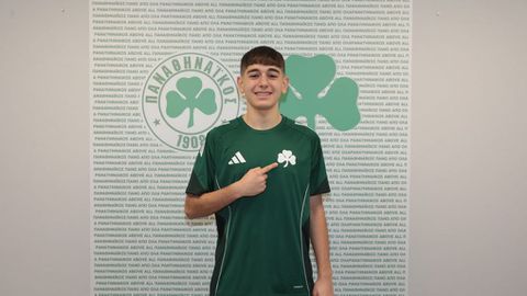 Το μήλο κάτω από την μηλιά θα πέσει: Επαγγελματικό συμβόλαιο στον Παναθηναϊκό ο Χριστόφορος Καραγκούνης