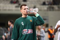 Αποδοκιμασίες σε Αγραβάνη στο ΣΕΦ (vid)