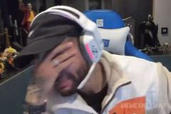 Ο Νεϊμάρ χάνει στο πόκερ και... χαλιέται (vid)