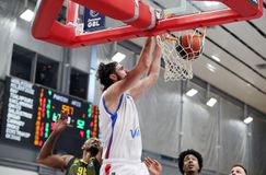 Ο Πανιώνιος με σούπερ Τσαλμπούρη πήρε το «εισιτήριο» για τα playoffs κερδίζοντας τον Άρη