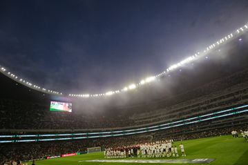 Tραγωδία πριν το Μεξικό - Πορτογαλία: Oπαδός έχασε την ζωή του μετά από πτώση στο γήπεδο