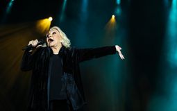 Μαρινέλλα: Την Τρίτη το τελευταίο «αντίο» – Σε λαϊκό προσκύνημα η σορός της