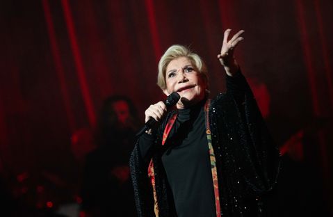 Μαρινέλλα: Η μελοποίηση της πιο ρομαντικής αθλητικής εποχής, μιας χώρας