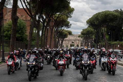 Το ραντεβού των Ducatisti σε όλο τον κόσμο είναι στις 6 Μαΐου