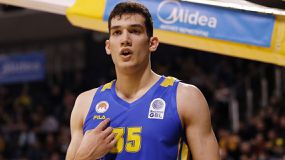 Ο Βαγγέλης Ζούγρης στο Λούιβιλ