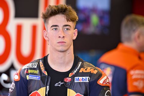 Ο τόνος του Ακόστα πρέπει να ανησυχεί την KTM