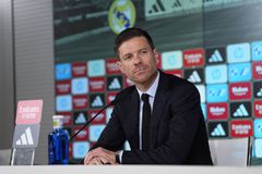 Η Ρεάλ Μαδρίτης συνεχίζει τις μεταγραφικές της κινήσεις, ενδιαφέρεται για μέσο από την Bundesliga