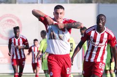 Το ταξίδι από τον Απόλλωνα Καλαμαριάς, η εμπιστοσύνη του Μίτσελ και ο προσωπικός του ήρωας: Ποιος είναι ο Χρυσόπουλος που απέκτησε η ΑΕΚ (vids)