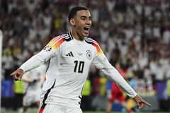 Τα γκολ που έστειλαν τη Γερμανία στους «8» και τη Δανία σπίτι της