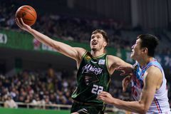 Τι Τζέι Λιφ τριετίας και επίσημα στη Μακάμπι