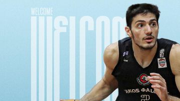 Η Μύκονος ενισχύεται με τον Δημήτρη Ερμείδη