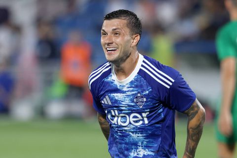 Η αποκάλυψη του Στρεφέτσα πριν υπογράψει στον Ολυμπιακό