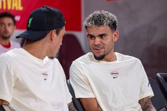 Ο Λουίς Ντίαζ έφτασε στο Μόναχο για την Μπάγερν (vid)