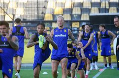 Άρης: «Ντόπες» από τους οπαδούς στην προπόνηση εν όψει Αράζ - Παρών και ο Καρυπίδης!