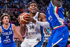 Εκτός και ο Γιάννης Αντετοκούνμπο με τη Βοσνία - Με 10άδα η Εθνική