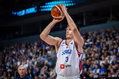 Το «μπουκέτο» του Πετρούσεφ στο Σερβία - Πορτογαλία (vid)