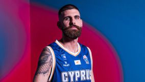 Στυλιανού στο Sportal: «Ανυπομονούμε για το ματς με την Ελλάδα - Ό,τι και να κάνεις στον Γιάννη...» (vid)