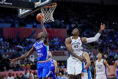 Η άψογη άμυνα στο ζωγραφιστό, οι καλοί και οι κακοί αριθμοί της πρεμιέρας και ο μπούσουλας για τη συνέχεια