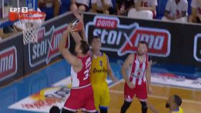 Περιστέρι - Ολυμπιακός: Ο Μιλουτίνοφ... πέταξε στο καλάθι και κάρφωσε με μανία!