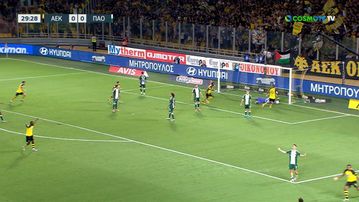 Με «καρφωτή κεφαλιά του Πιερό η ΑΕΚ πήρε το προβάδισμα κόντρα στον Παναθηναϊκό