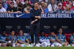 Τα ισπανικά Μέσα κατακεραυνώνουν τον Τσάμπι Αλόνσο μετά την «πεντάρα» από την Ατλέτικο