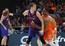 Η Βαλένθια «υπέταξε» την Μπαρτσελόνα και την ανάγκασε στη 2η της ήττα στην ACB