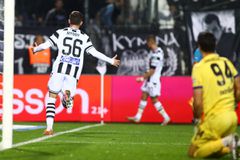 Άνοιξε λογαριασμό ο Μύθου στην Τούμπα (vid)