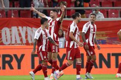 Η γκολάρα του Γιάρεμτσουκ για το 3-0 του Ολυμπιακού