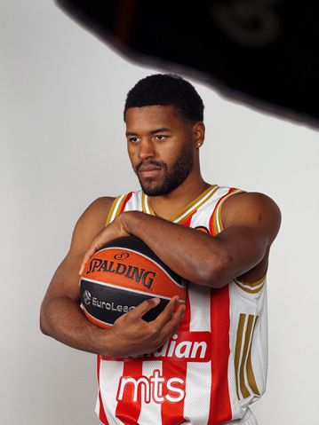 Έτοιμος για το ντεμπούτο του με τον Ερυθρό Αστέρα ο Μπάτλερ