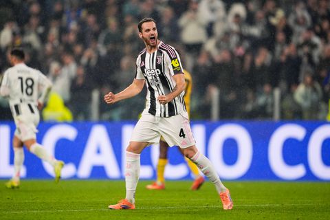 Η Κόμο με γκολ Δουβίκα νίκησε και ανέβηκε στην τετράδα - Νίκες και για Γιουβέντους, Ρόμα