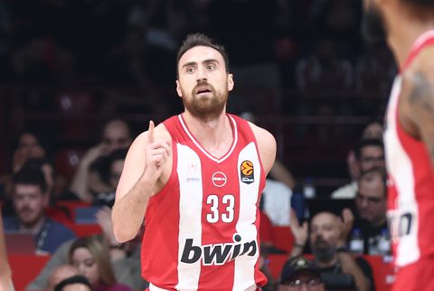 Ο Μιλουτίνοφ παραδέχτηκε την ανωτερότητα της Μονακό