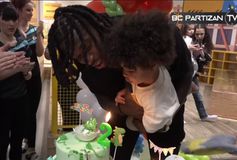 Με παίκτες της Παρτιζάν γιόρτασε ο Λεσόρ τα γενέθλια του γιου του (vid)