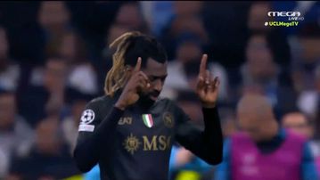 Με βολίδα του Αγκισά η Νάπολι ισοφάρισε τη Ρεάλ Μαδρίτης (vid)