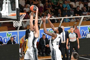 Το Μαρούσι υπέγραψε τον Φιλιππάκο!