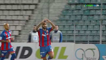 ΝΠΣ Βόλος-Πανσερραϊκός: Άνοιξε το σκορ για τον Βόλο με πέναλτι ο Μωραΐτης