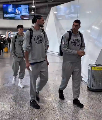 Αναχώρησε για το Πόρτο η Εθνική ενόψει της αναμέτρησης με την Πορτογαλία (vid)