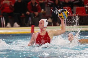 Ασταμάτητος ο Ολυμπιακός έκανε το 3x3 στο LEN Champions League (vid)