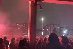 Οργή και απειλές διακοπής του αγώνα με την Μπάγερν από τους οπαδούς της Παρτιζάν