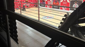 Ένταση και επεισόδια στη «Belgrade Arena» - Ακυρώθηκε η προπόνηση