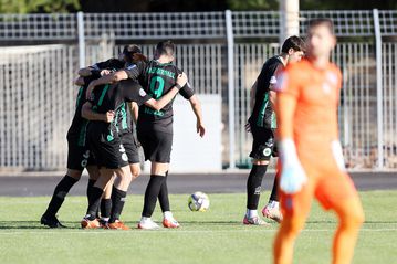 Ο πρόεδρος του Αιγάλεω χαστούκισε τον παίκτη Ηλία Κυρίτση!