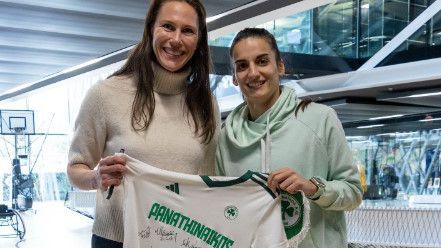 Επίσκεψη της γυναικείας ομάδας μπάσκετ του Παναθηναϊκού στο «σπίτι» της FIBA