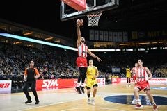 Ουίλιαμς - Γκος: «Στο ημίχρονο ήταν λίγο... άγρια τα πράγματα»