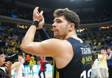 Δεν έχουν τέλος τα σερί για την Φενέρμπαχτσε - Ακόμα μία νίκη στο τουρκικό πρωτάθλημα